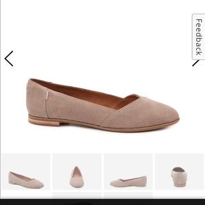 TOMS Julie flat, NWT, size 8